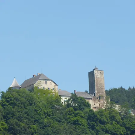 Feiken Homestay Wesenufer