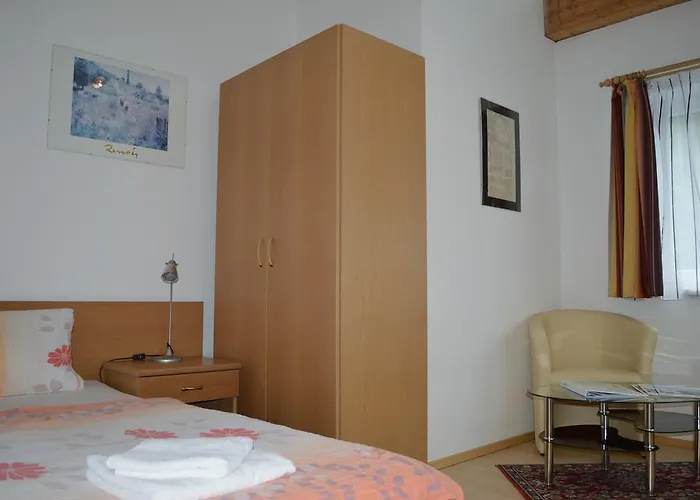 Pansiyon Feiken Wesenufer