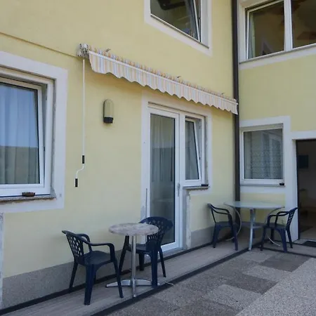 Homestay Feiken Wesenufer