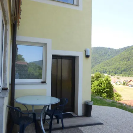 Homestay Feiken Wesenufer